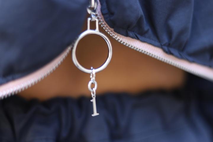 комплект с юбкой и жакетом