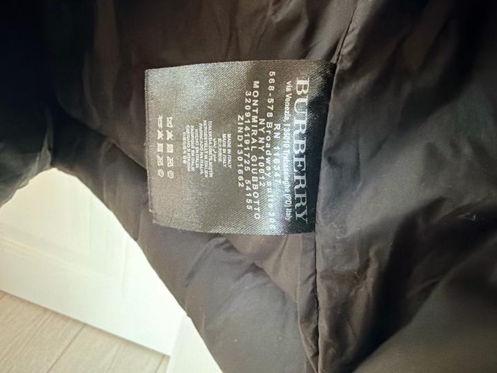 куртка-пуховик с капюшоном, от бренда Burberry