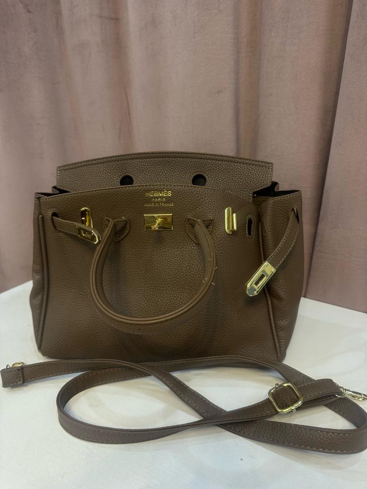Элегантная сумка тоут в стиле Birkin / Кожаная сумка кофейного цвета