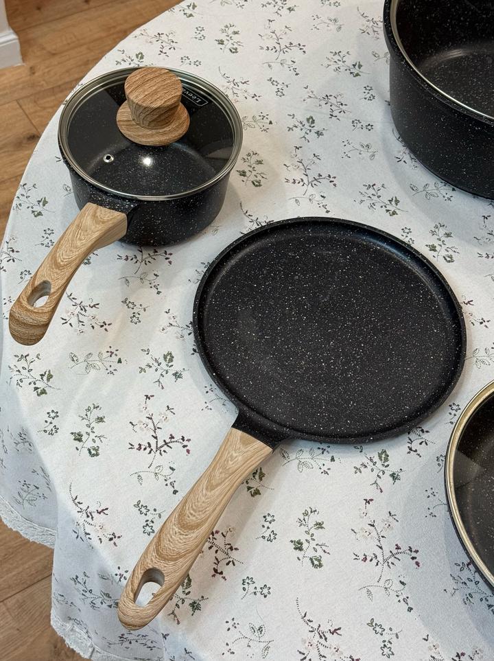 Набор кастрюль Leevan