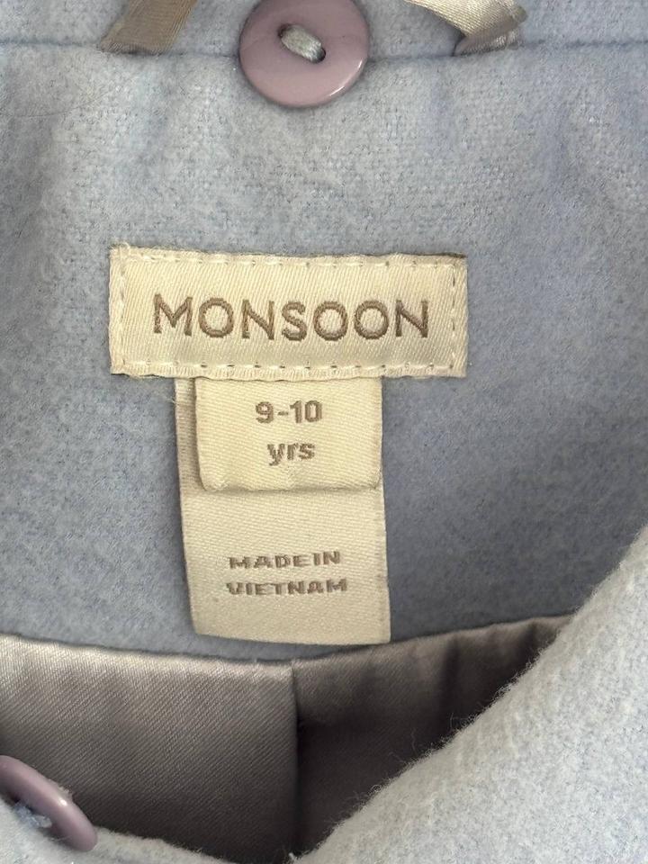 Пальто Monsoon