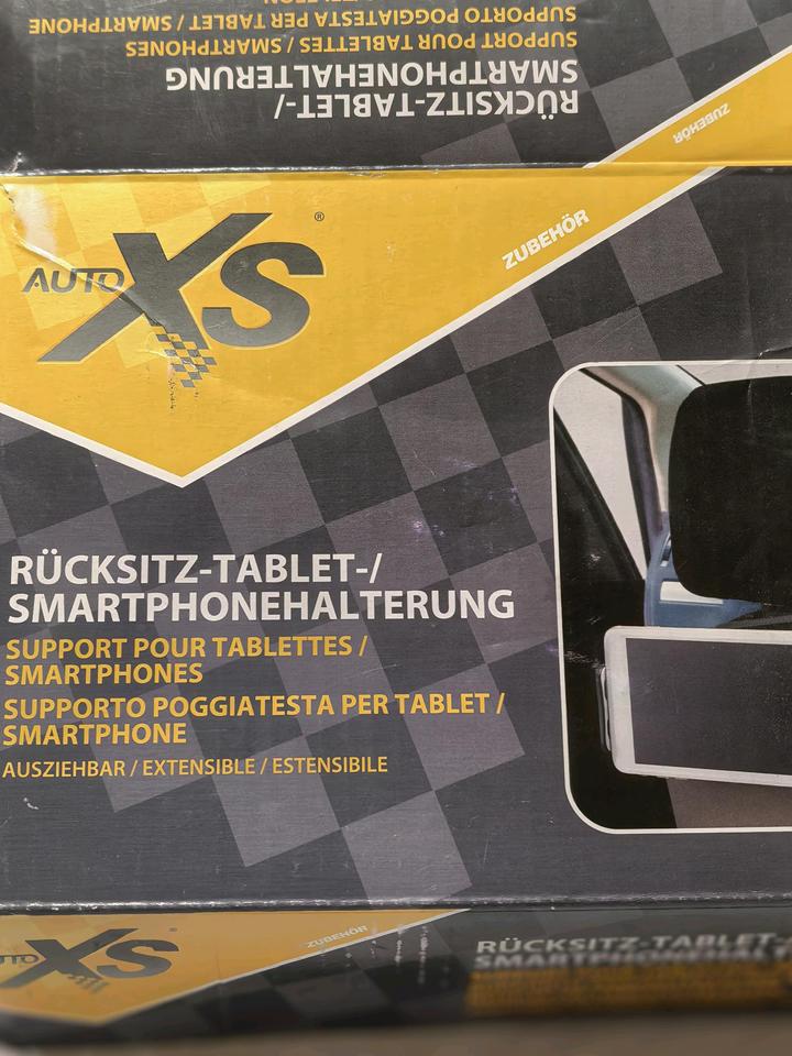 Автомобильный держатель для планшетов и телефонов (на подголовник)