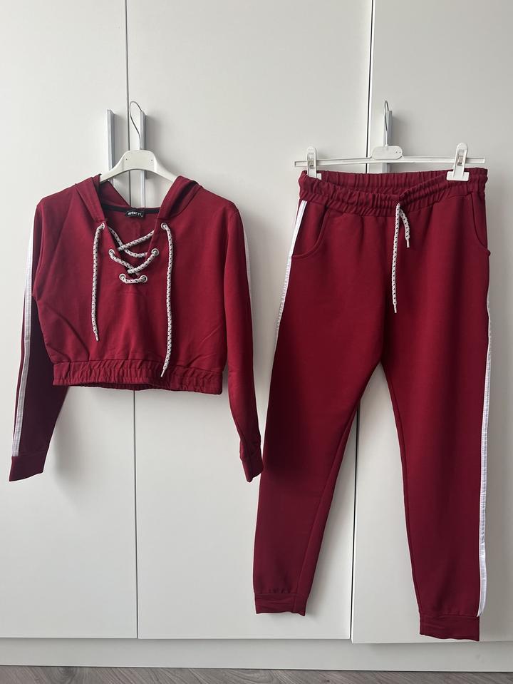 Трикотажный костюм xs