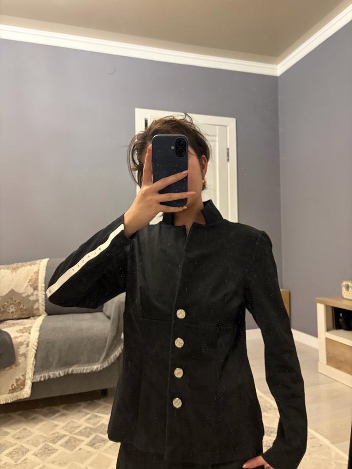 приталенный пиджак