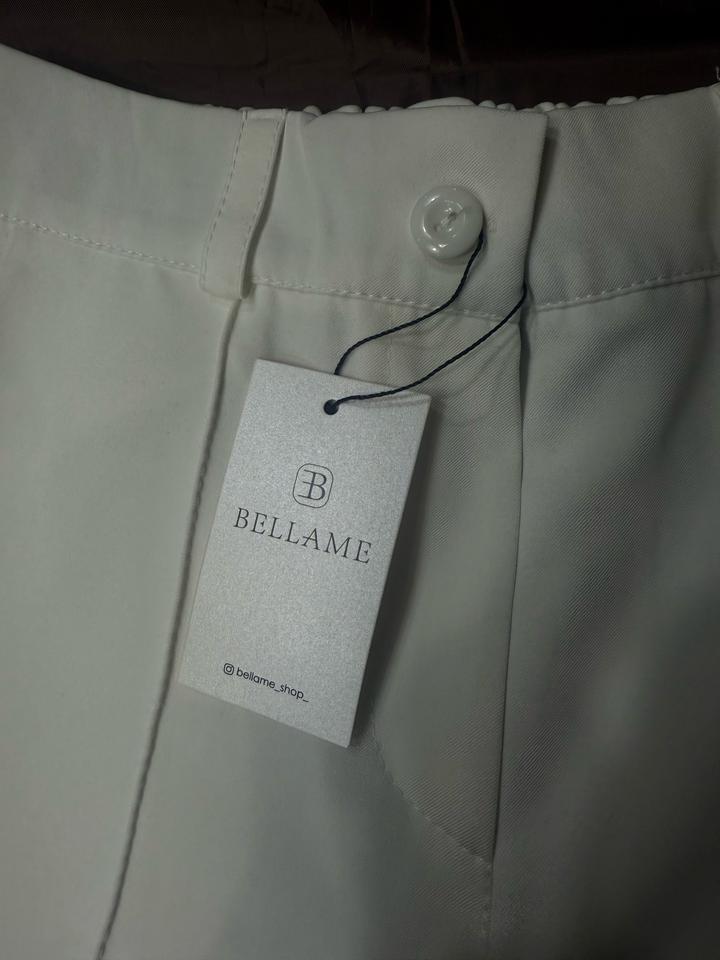 белые брюки Bellame