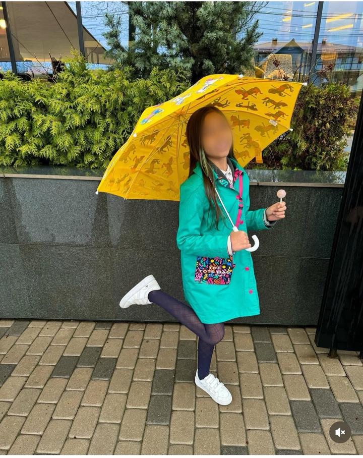 Двусторонний плащ