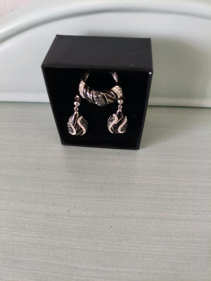 Комплект из серебра,эмали ,Свароски