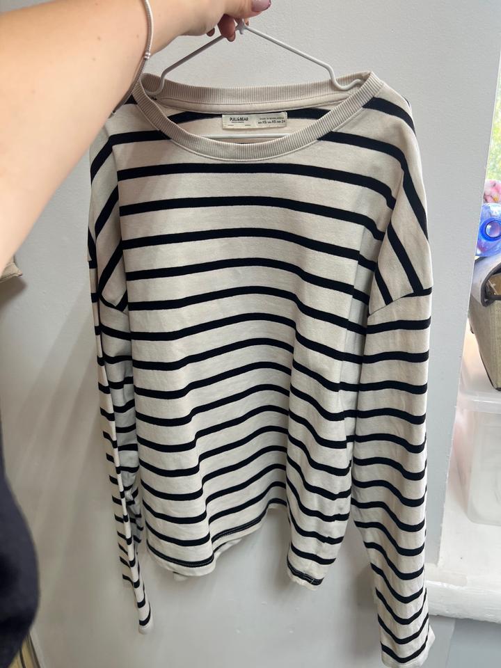 Pull bear базовый лонгслив xs-s