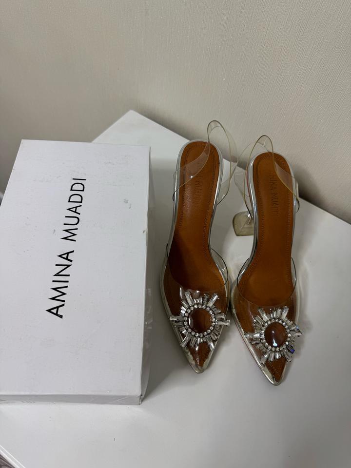 Туфли-слингбэки Amina Muaddi Begum из прозрачного ПВХ с кристаллами