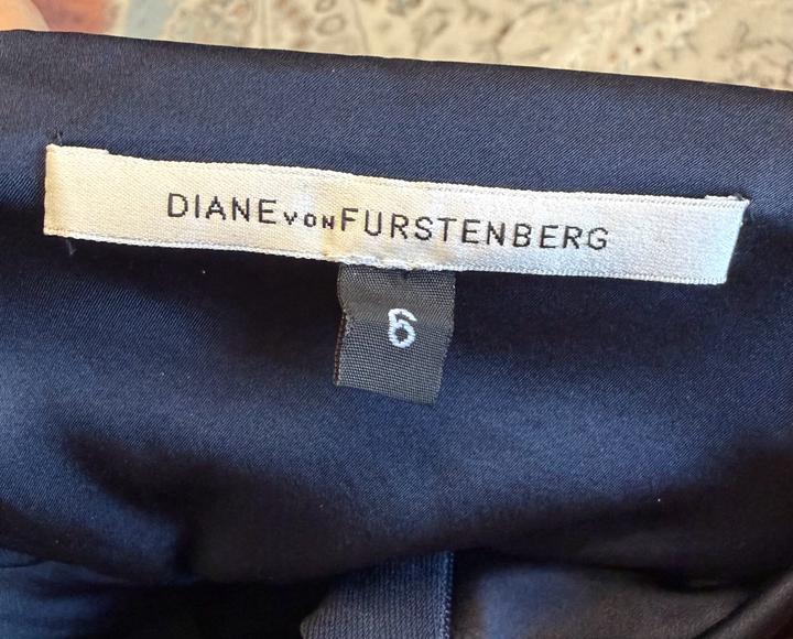 Темно-синее платье Diane von Furstenberg