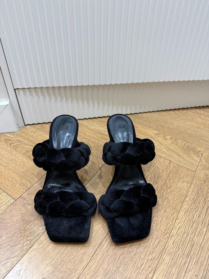 Черные босоножки H&M