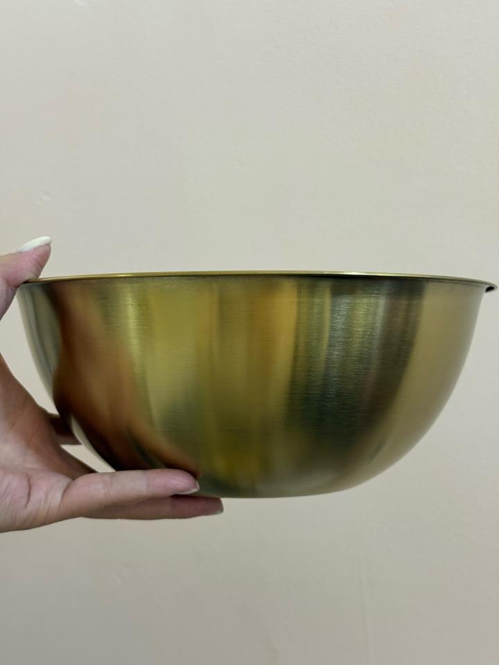 Металлическая миска