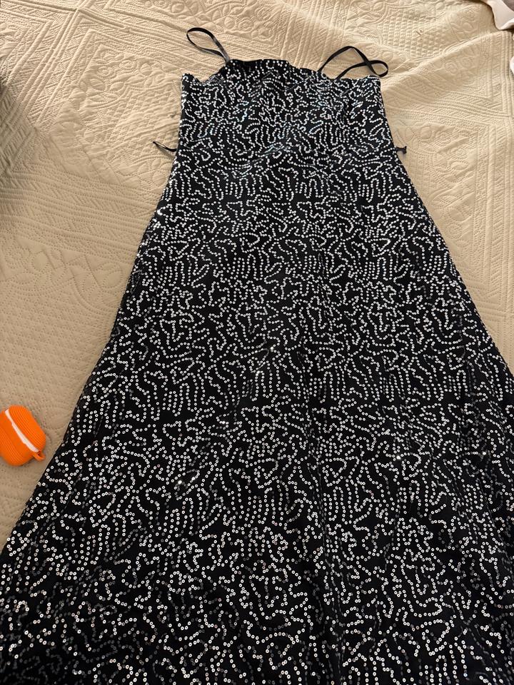 Платье с палетками 42 размер , Кыргызстан.