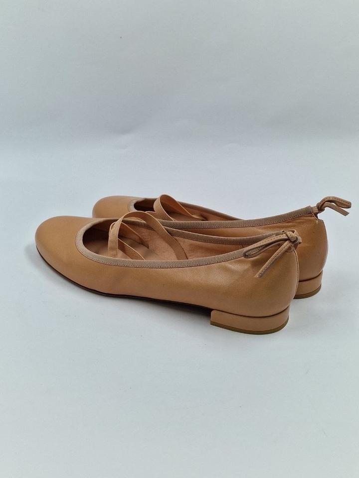 Абсолютно новые босоножки STUART WEITZMAN