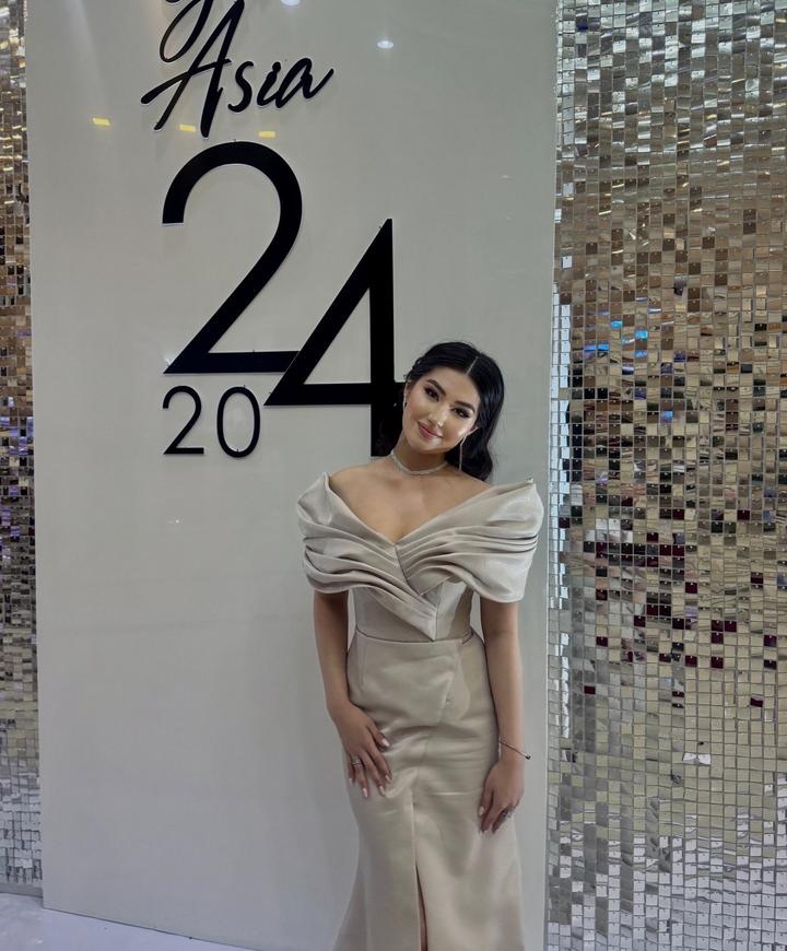 Вечернее платье