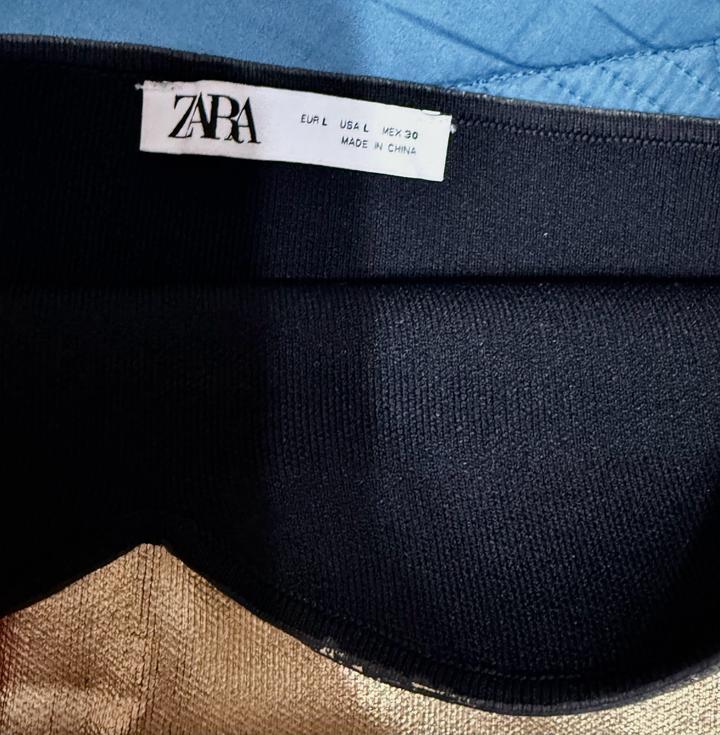 Топ ZARA