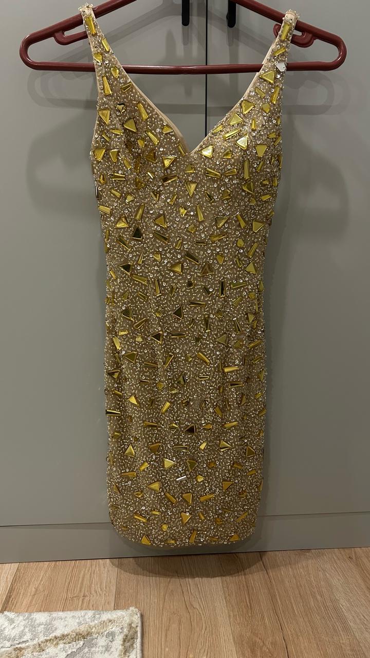 Вечернее платье