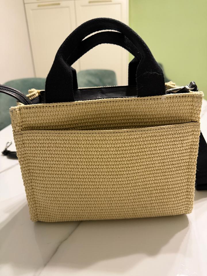 Продам сумку DKNY