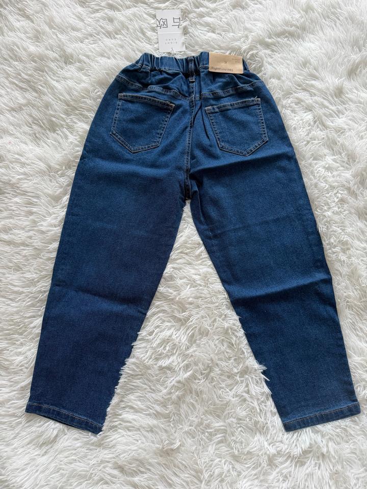 Джинсы новые