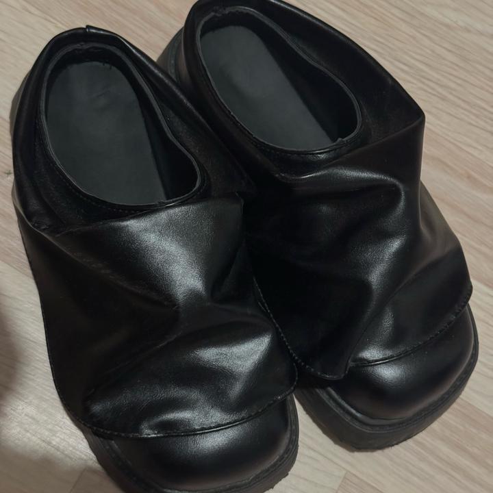 Ботинки