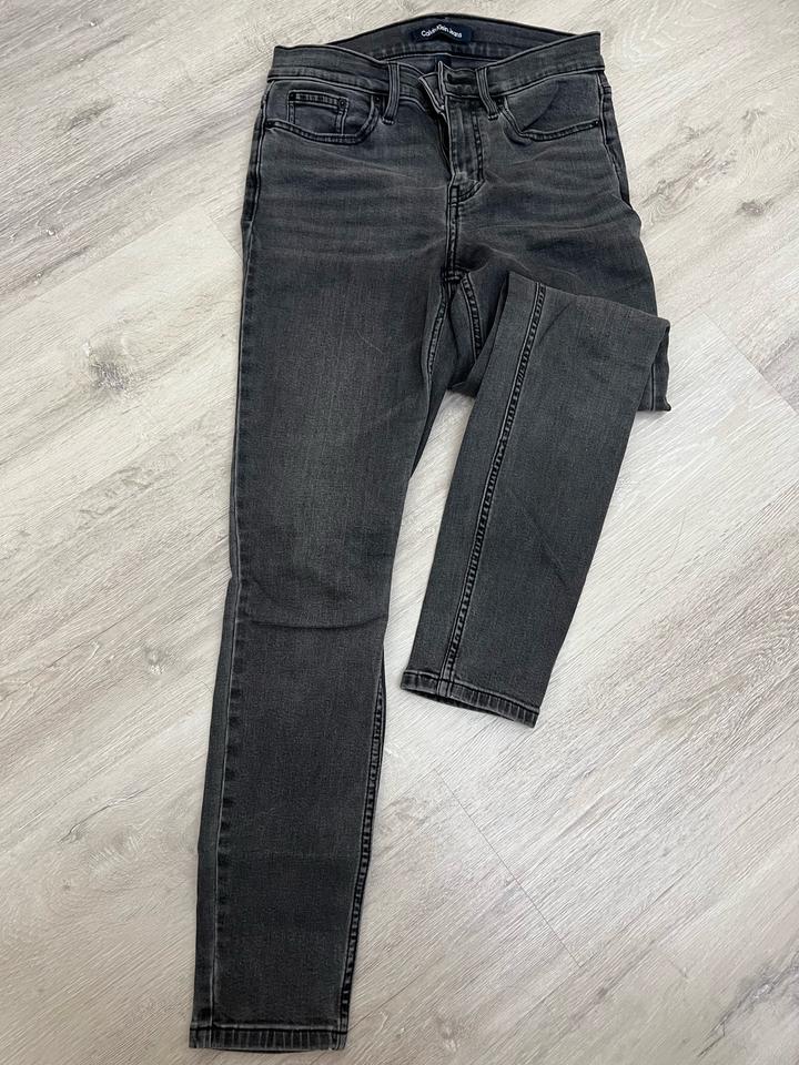 Женские джинсы Calvin Klein