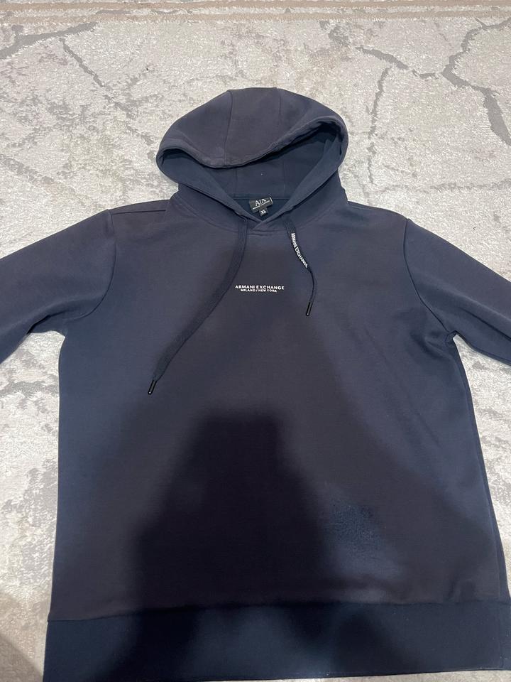 худи армани