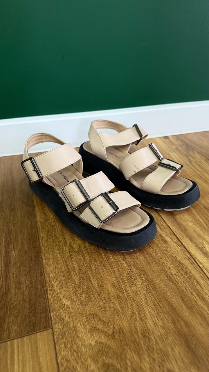 Сандали из натуральной кожи