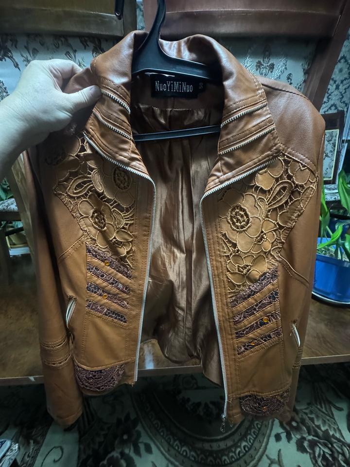 Ветровка пиджак женский