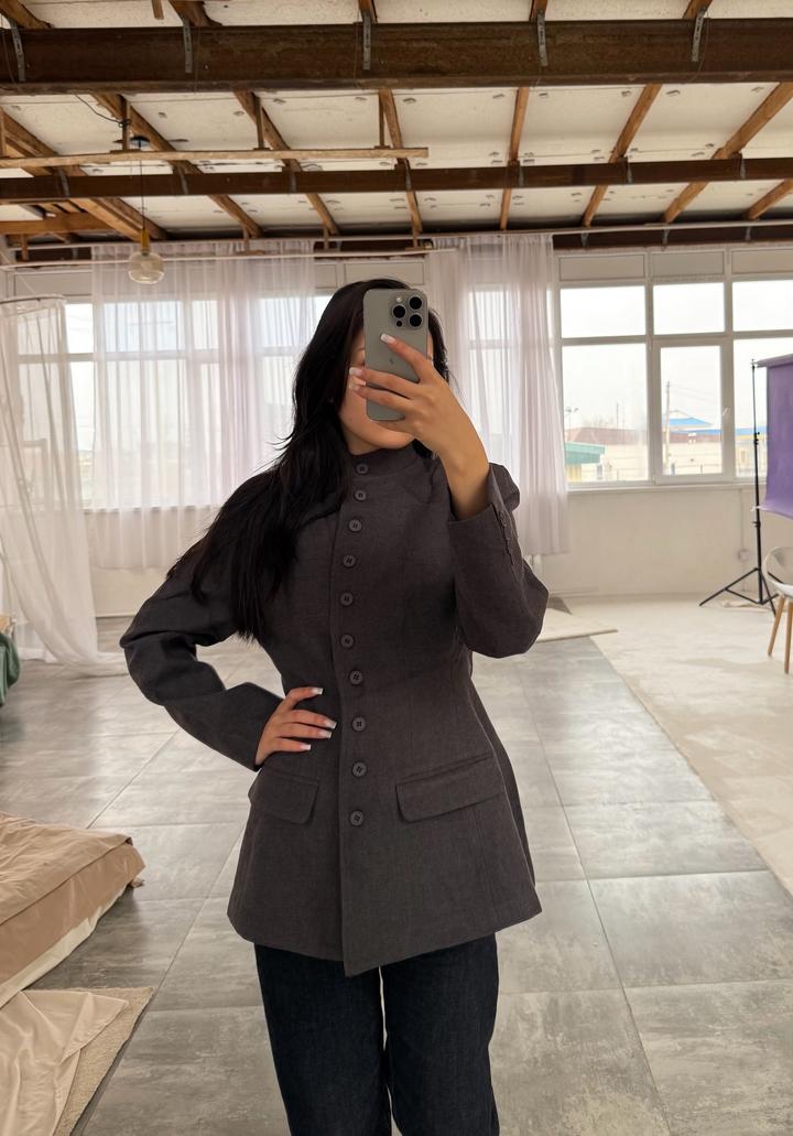 Пиджак серый