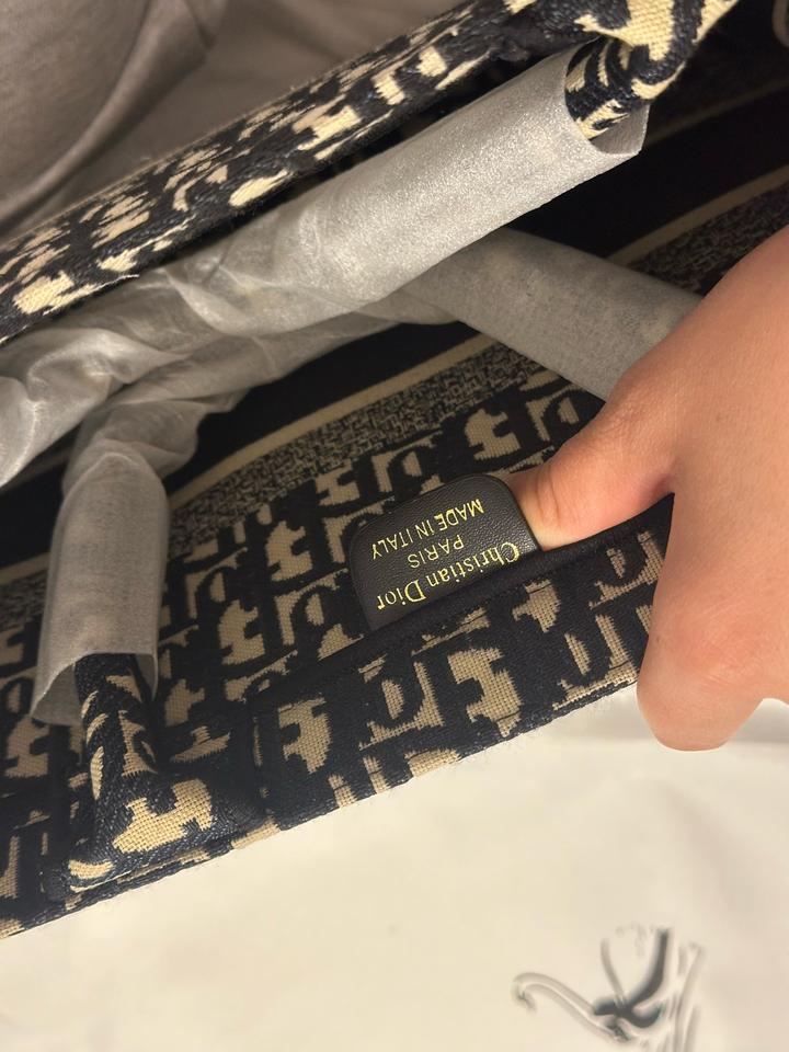 Dior самка