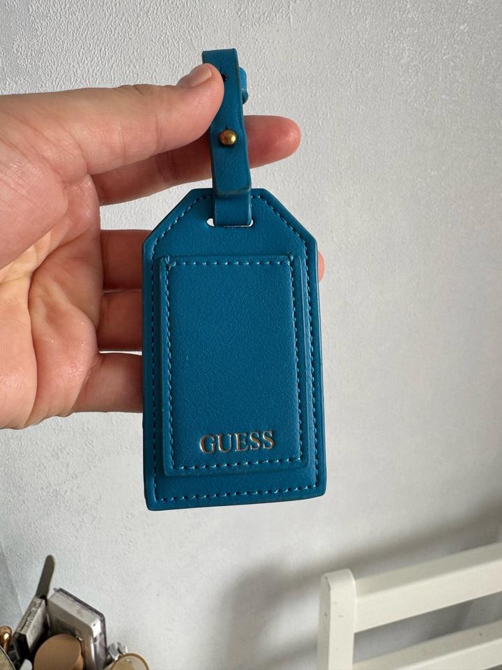 Сумка GUESS