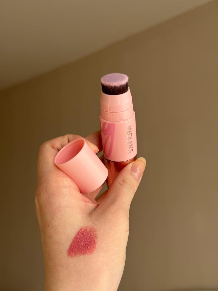 Румяна Madlen’s Glow Bubble Colour