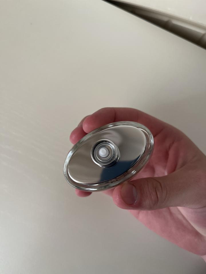 женская туалетная вода Chanel N°5 L'Eau объемом 50 мл.