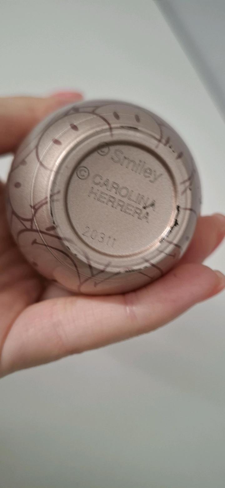 Carolina Herrera 212 Vip Rosé Smiley Edition