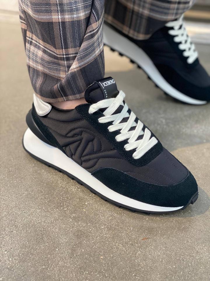 Кроссовки iceberg