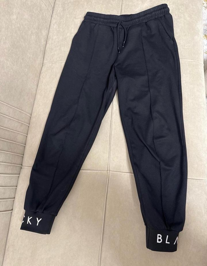 спортивка от бренда Blacky brand