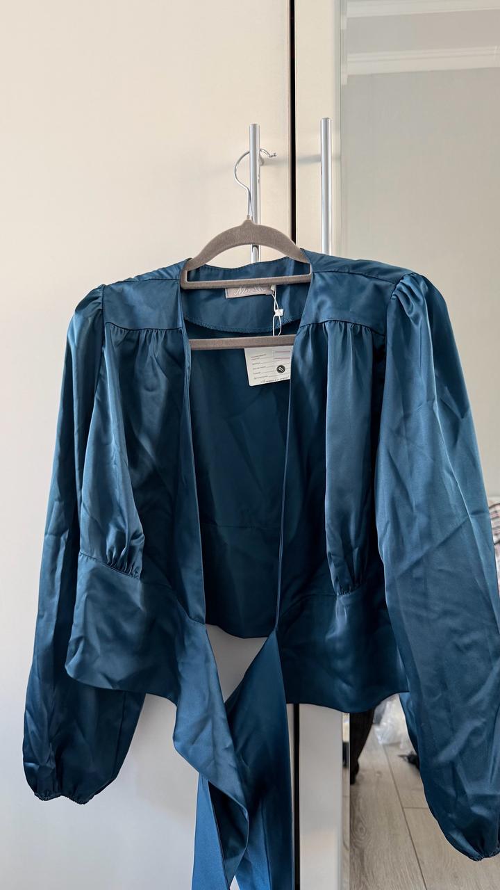 Блуза на запах