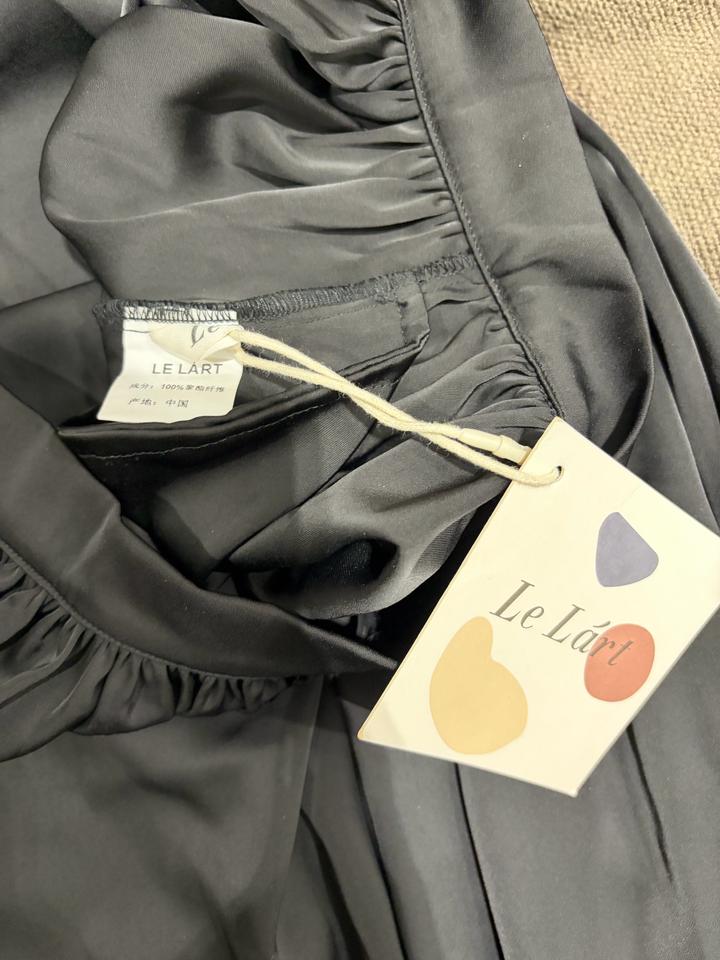 Юбка черная AKCHINA