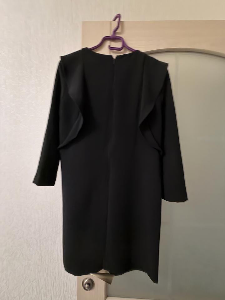 Черное платье Armani Exchange (Италия)