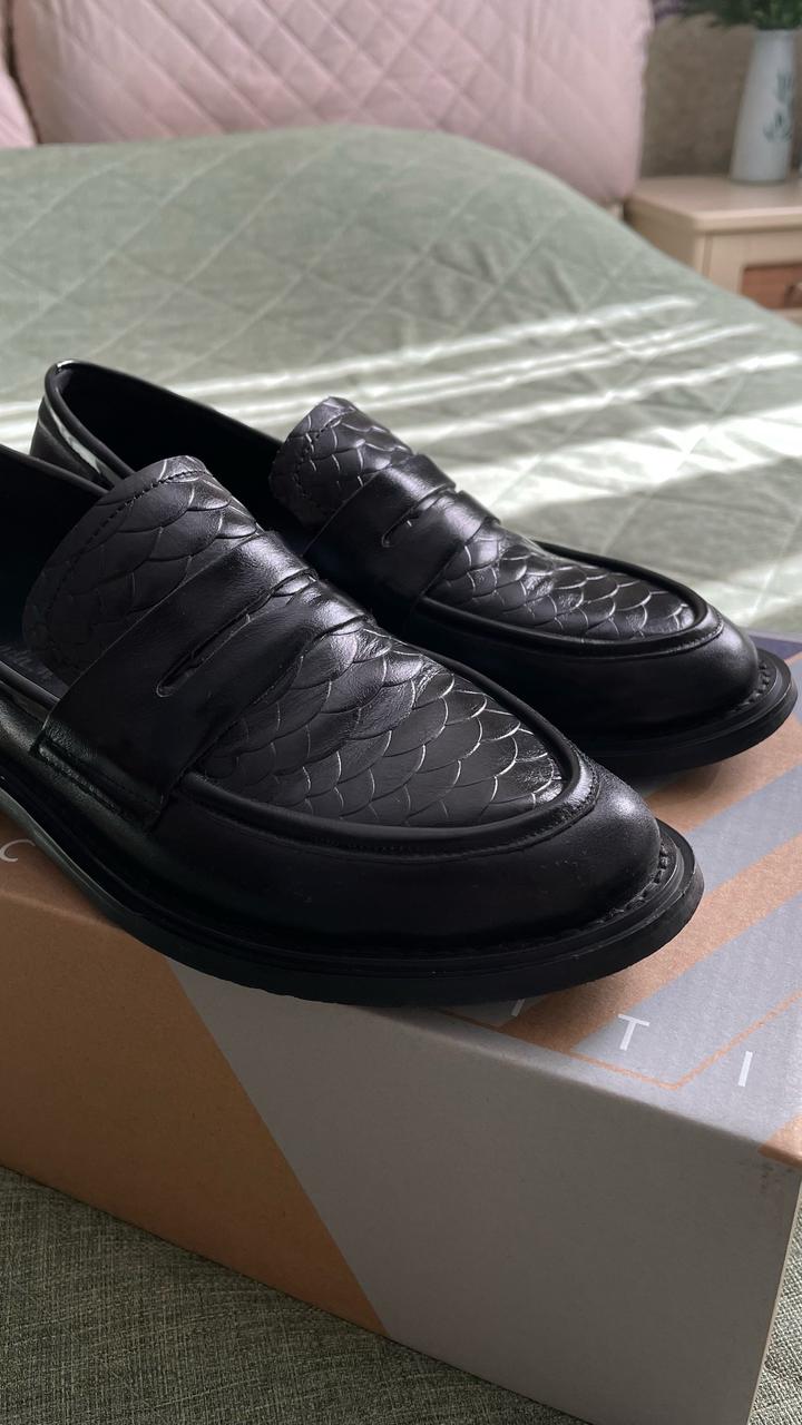 Женские лоферы