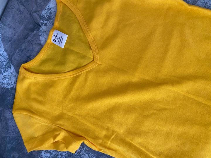 Футболка 💛