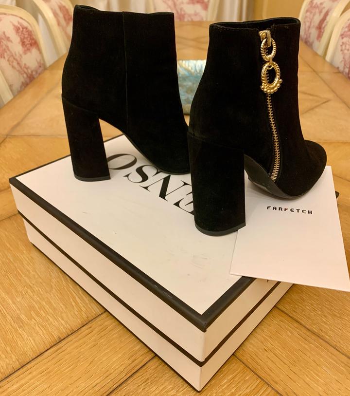 Полусапожки замшевые