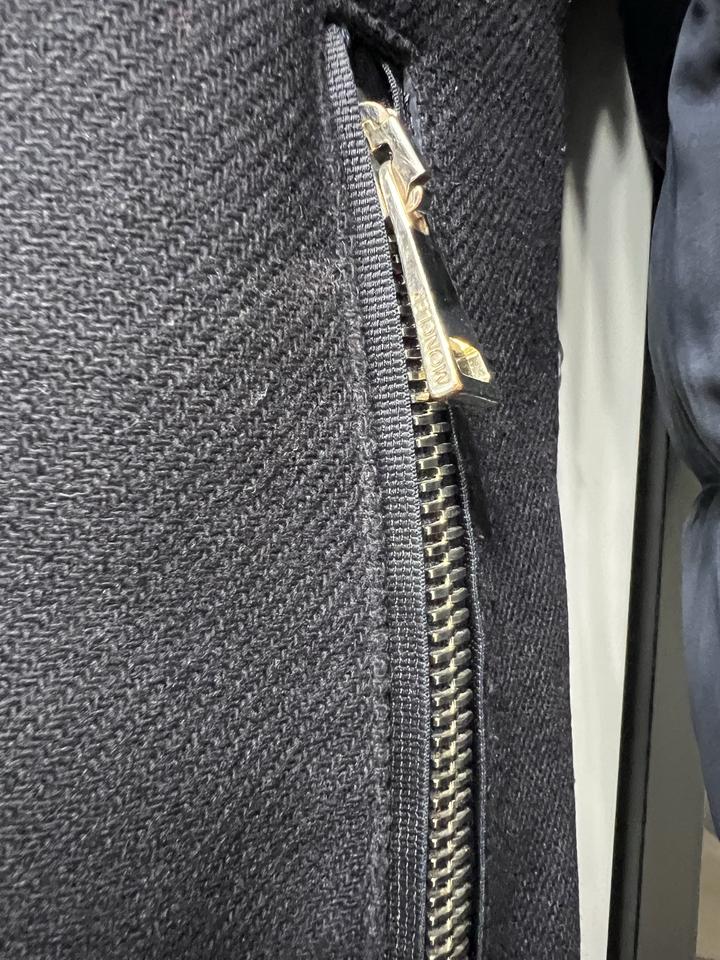 Moncler пуховое пальто