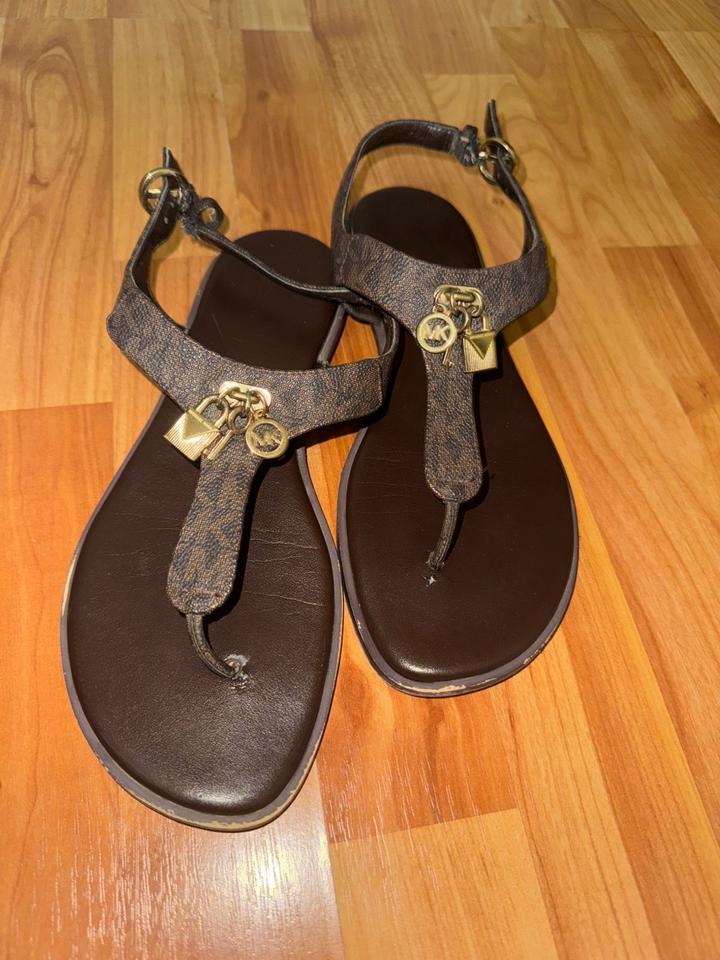 Шлепки Michael Kors 38,5 размер
