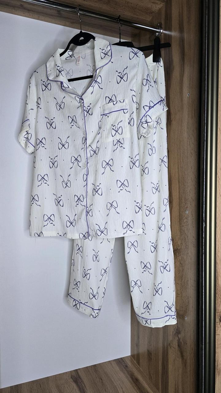 Пижамы женские