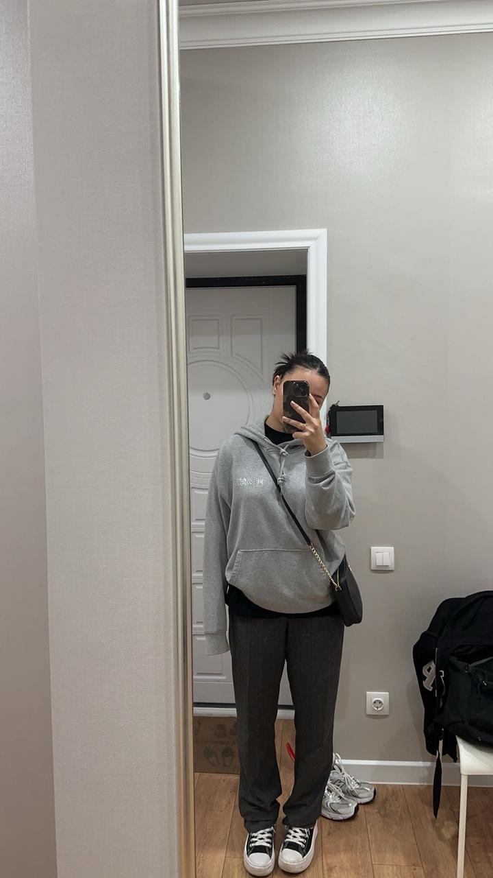 Худи Levi’s