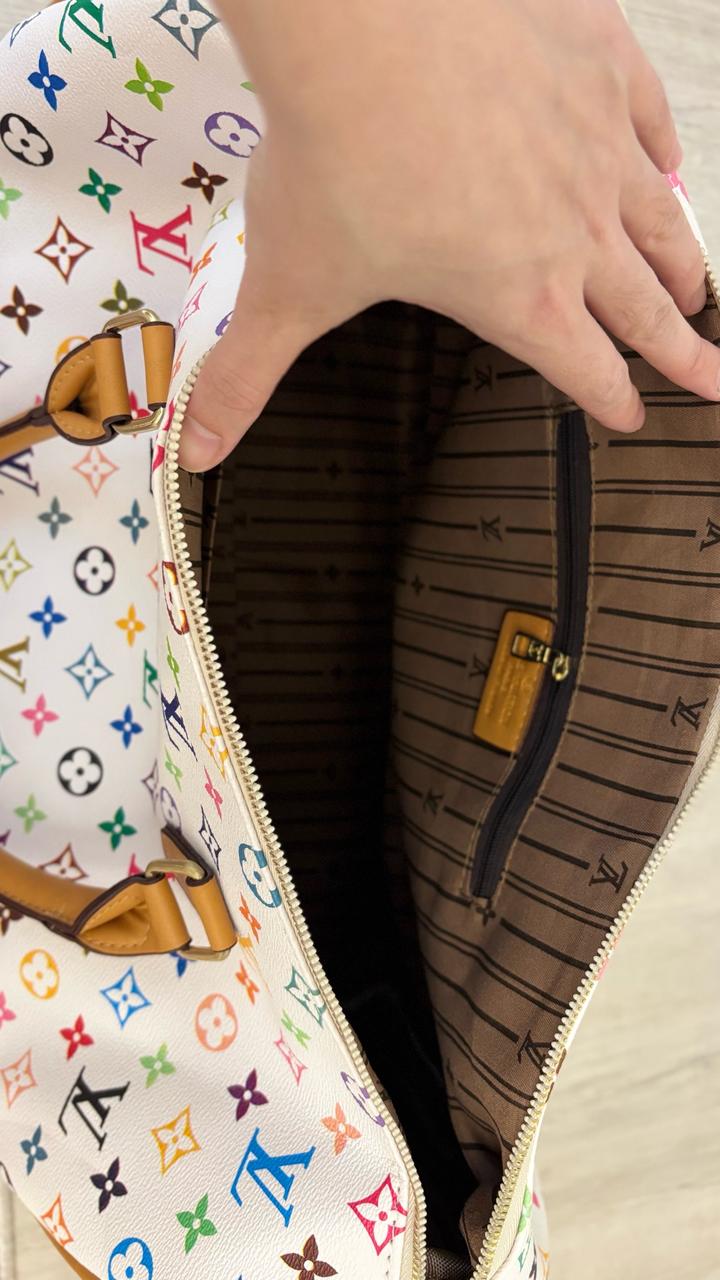 Дорожная сумка от Louis Vuitton