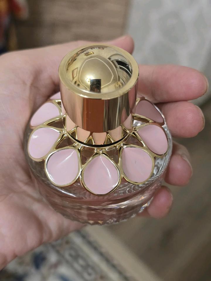 Elie Saab Girl of now rose petal
