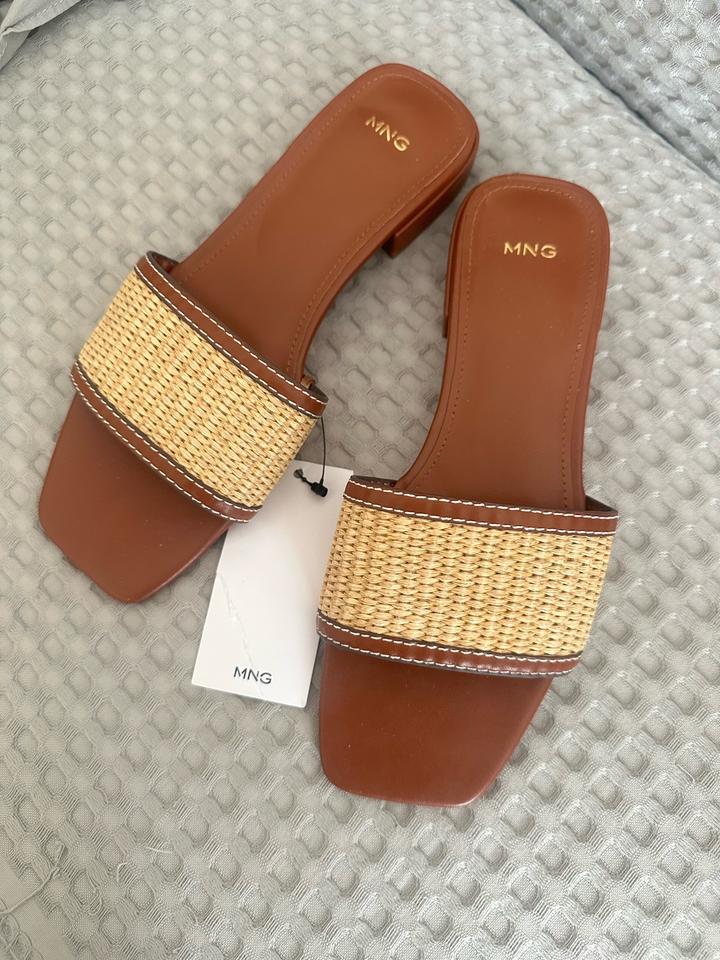 Шлепанцы Mango