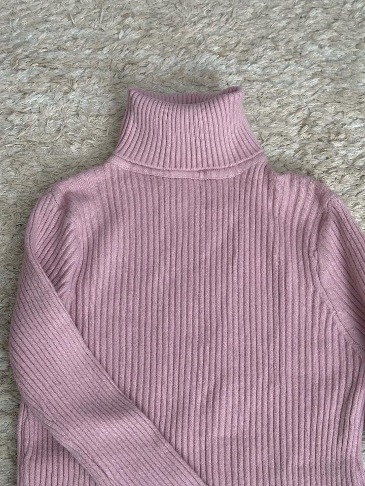 Водолазка розовая